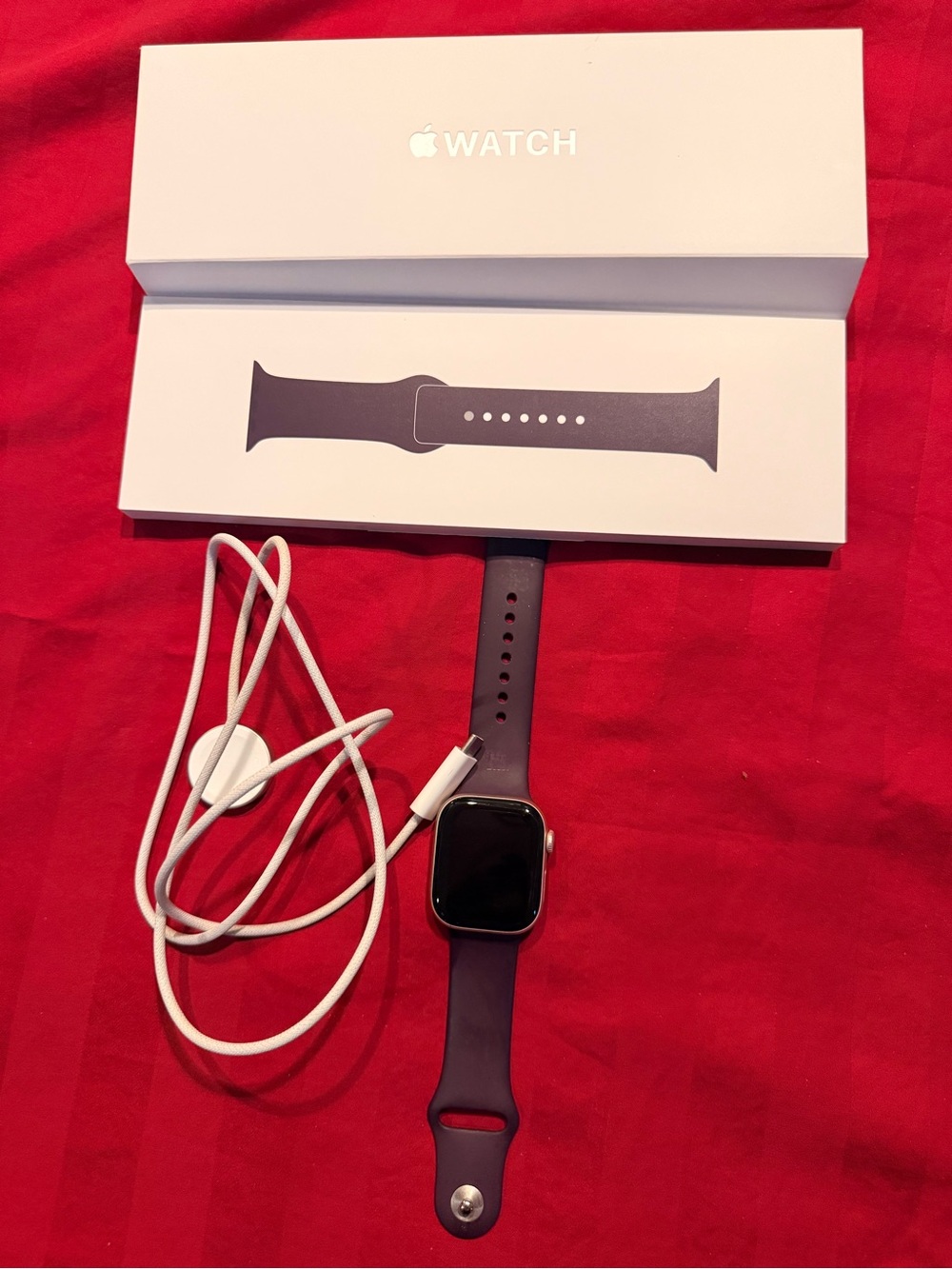 Apple Watch Series 10 GPS +
Cellular, 42mm Rose Gold Aluminum Case